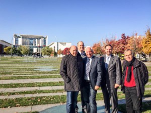 Bild v. l.: Wolfgang Vosselmann; Walter Metzen; Cajus Caesar; Hermann Mehling; Prof. Dr. Arnold Hirchenhain